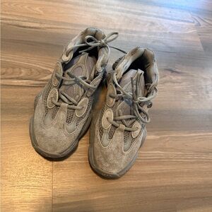 Adidas Yeezy 500 Ash Grey Size 7